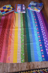 meine bunten selbstgenähten Regenbogen-Patchwork-Decken